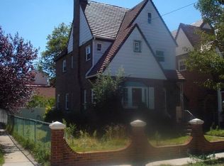 13301 228th St, Springfield Gardens, NY 11413