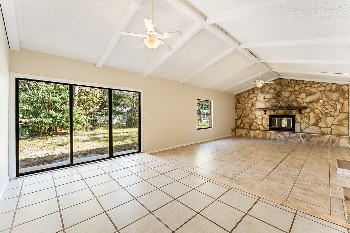 next background image