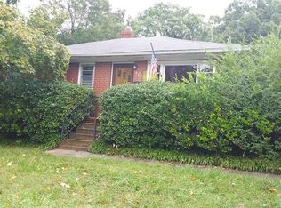 608 Clover Dr, High Point, NC 27262