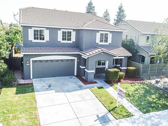2nd image of 767 Elston Cir