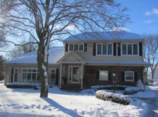 5665 Grove Ter, Greendale, WI 53129