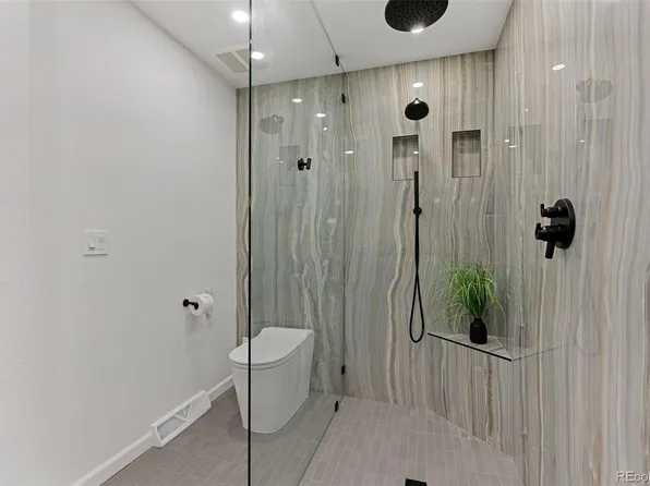 12256 E Bates Circle, Aurora, CO 80014