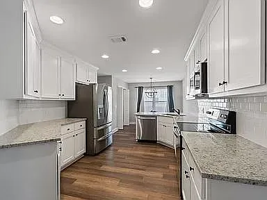 183 Loch Way — Photo 4