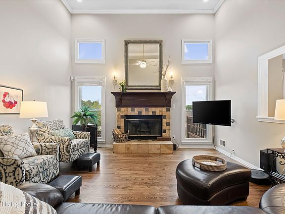 4th image of 3200 Vale Wood Ct
