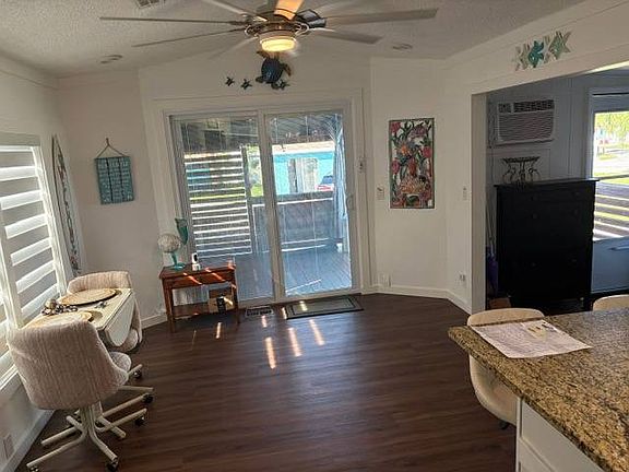 2nd image of 6735 Hammock Rd #111