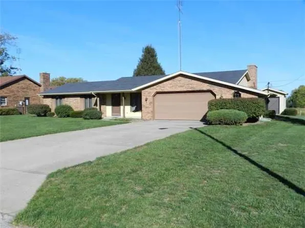 17 Beverly Dr, Hicksville, OH 43526