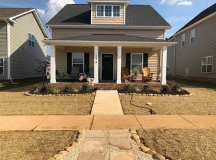 122 E Elderberry St, Oak Ridge, TN 37830