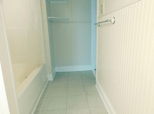 2241 Rivermont Ave APT 3, Lynchburg, VA 24503