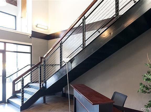 3rd image of 1333 W Broad St #U204