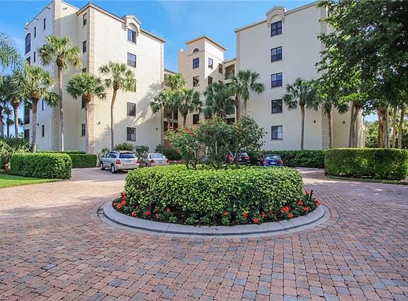 2nd image of 7040 Pelican Bay Blvd #D-401
