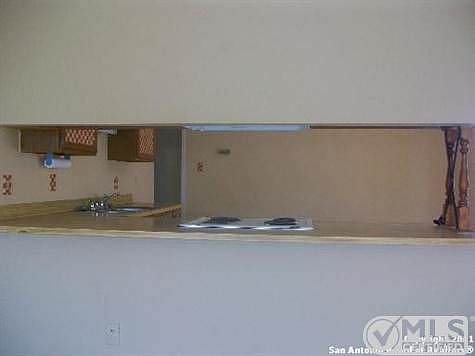 4th image of 9623 Bratton Dr