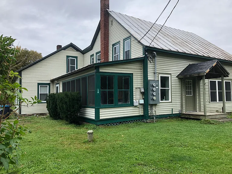 14 Tatro Rd #2 — Photo 2