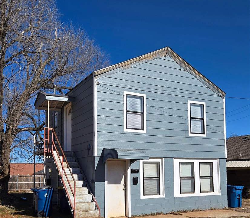 1st image of 116 1/2 W Matthews Ave
