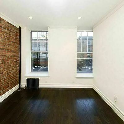 Rented by Voro New York | media 33