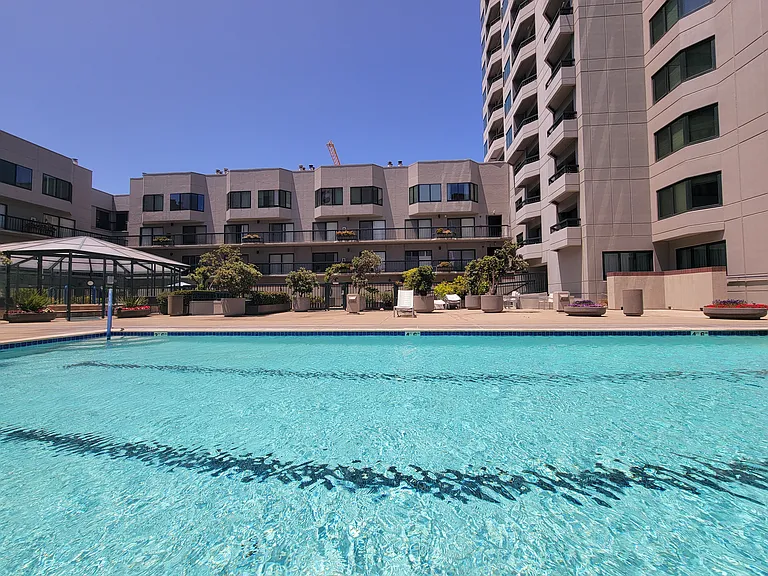 601 Van Ness Ave #211 — Photo 21