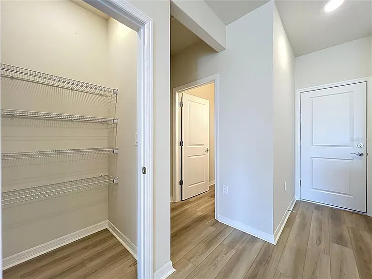 10654 Evening Star St — Photo 21