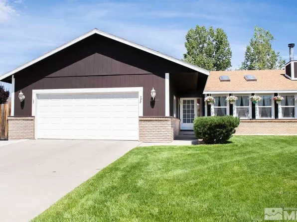 1460 Mary Jo Dr, Gardnerville, NV 89460