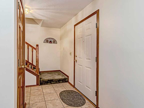 4th image of 5509 Nash Pl