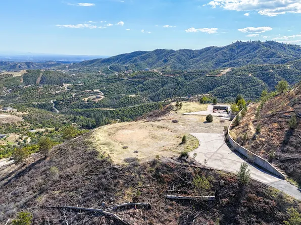 15075 Brunswick Dr, Redding, CA 96001