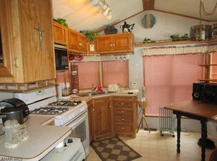 117 Brookside Cir, Flinton, PA 16640