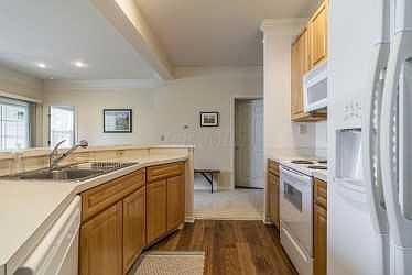 5th image of 5658 Tuttle Mews Way