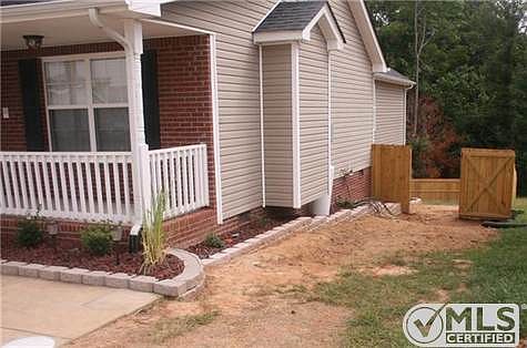 3rd image of 2692 Cider Dr