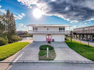 13105 Cabin Ct, Hudson, FL 34667