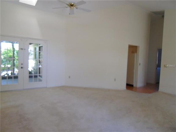4th image of 730 Sugarwood Way