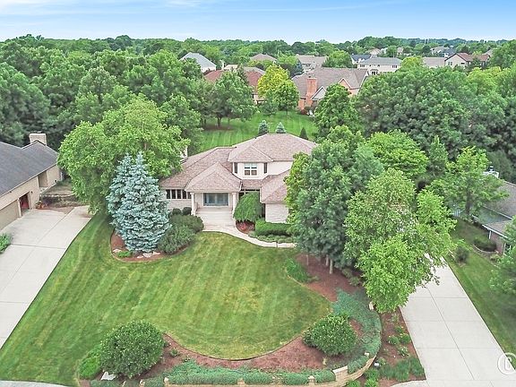 2nd image of 1161 Hickory Creek Dr
