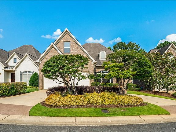 3rd image of 509 Garden Dr