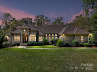 168 Brownstone Dr, Mooresville, NC 28117