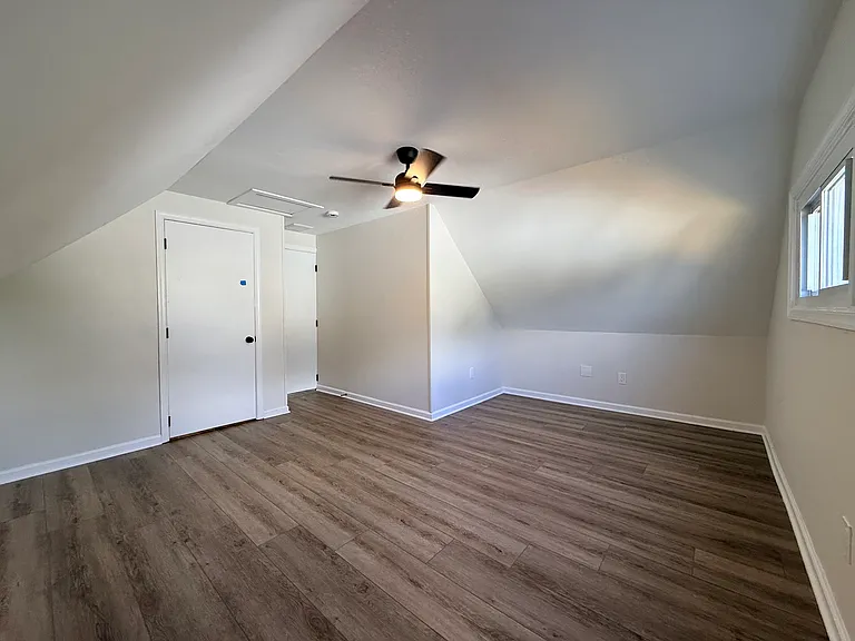 52 Inland Rd — Photo 23