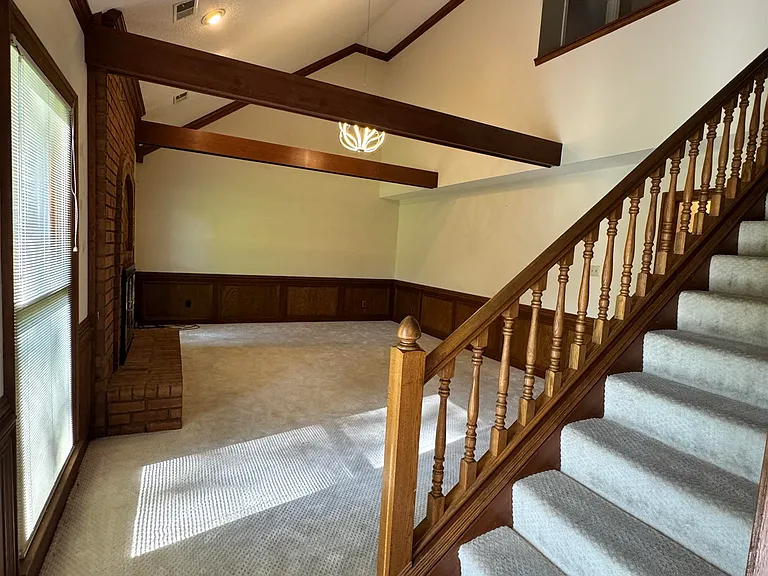 2025 Mount Badon Ln — Photo 25