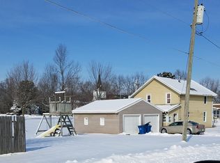 808 Tyler St, Walkerton, IN 46574