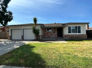 14633 S Pueblo Dr, Manteca, CA 95336