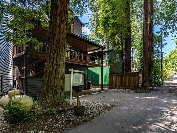 2nd image of 15110 Drake Road