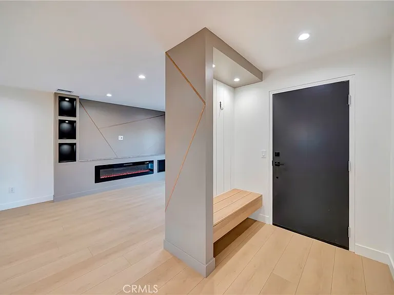 7401 Dempsey Ave — Photo 4