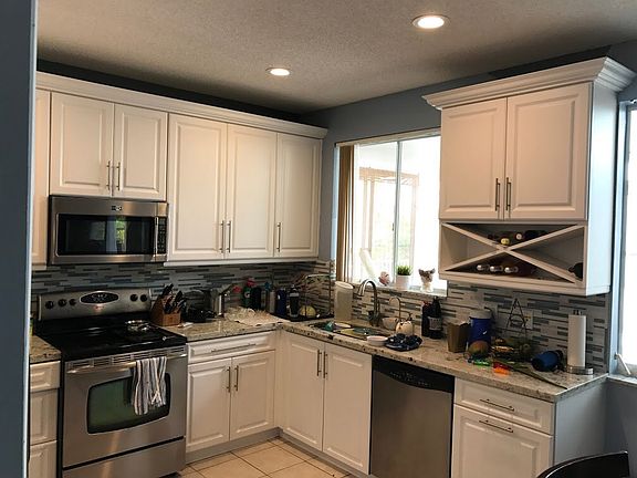 2nd image of 5152 Heron Pl