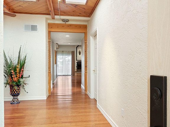 5th image of 36 Las Casitas