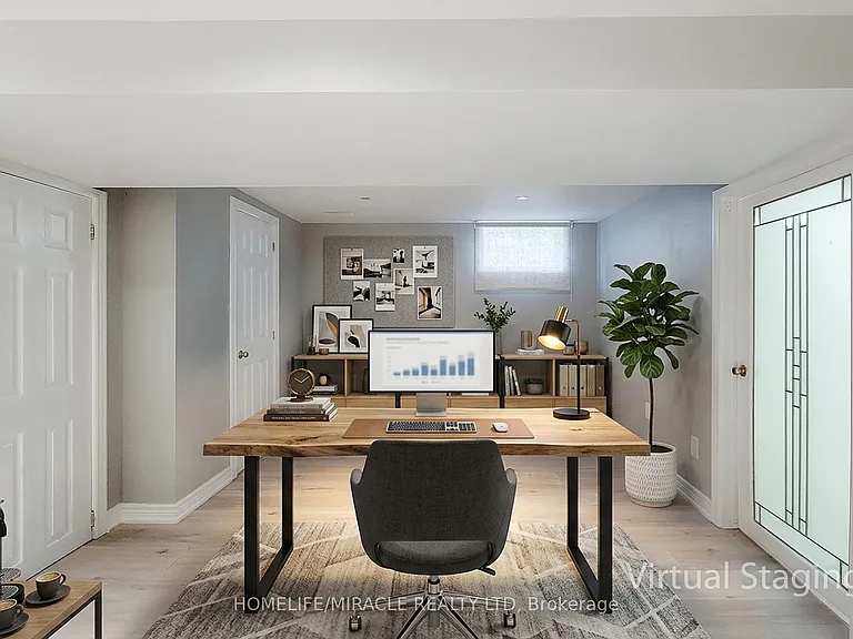 4559 Street Volodymyr Cres — Photo 40