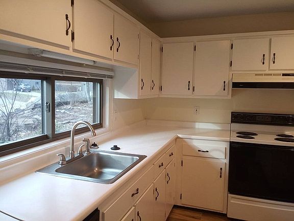 2nd image of 111 Coburn Ave #133