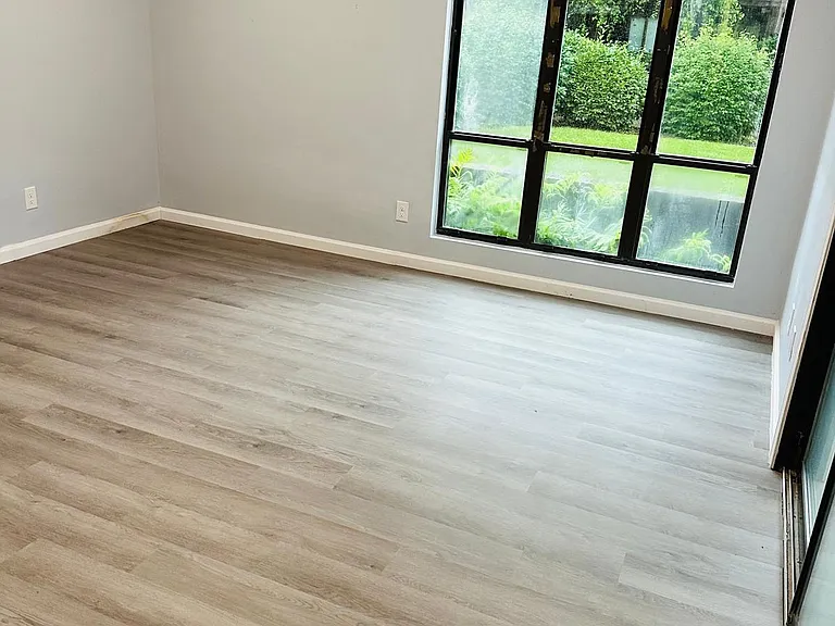 8029 Cedar Glen Dr — Photo 14