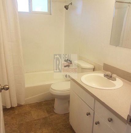 5th image of 507 11th St NW