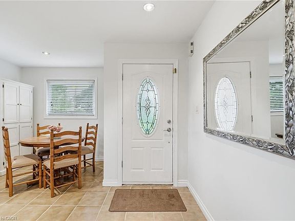 3rd image of 76 Orphir Rd
