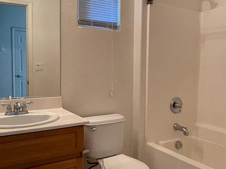 506 Barclay Way — Photo 8