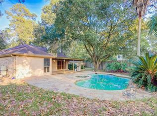 1906 Woodhue Dr, Spring, TX 77386