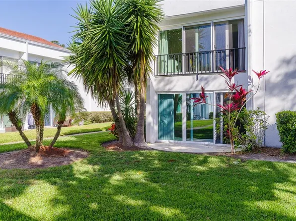 2060 Marilyn St APT 101, Clearwater, FL 33765