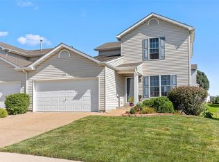 607 Fair Bluff Dr, Wentzville, MO 63385