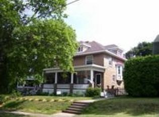 410 E Hewitt Ave, Marquette, MI 49855
