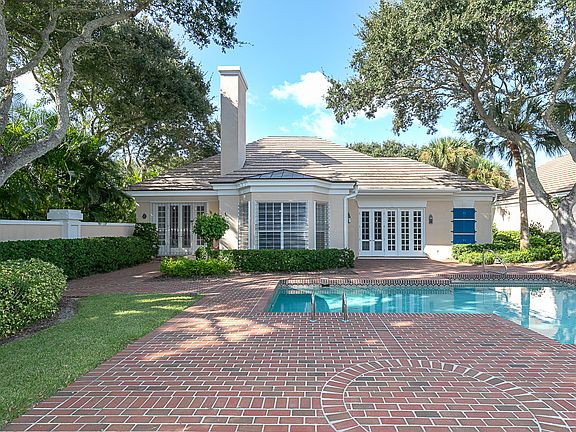 5th image of 30 Dove Shell Ln